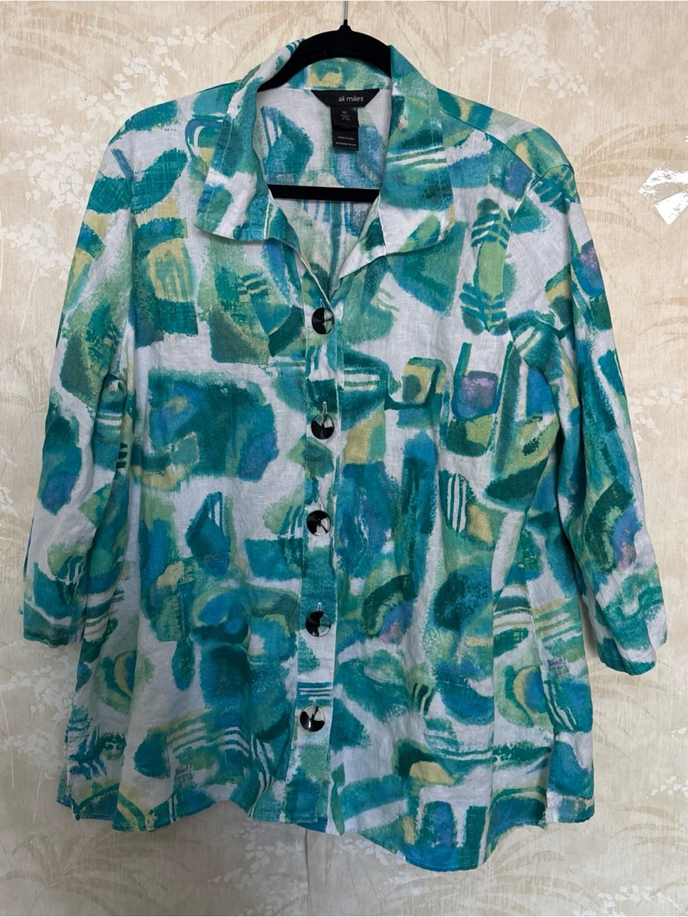 Ali Miles Teal & Green Abstract Button-Front Women's Shirt